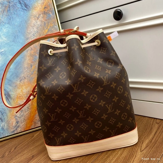 First bag ru VUITTON NOÉ LOUIS 0717